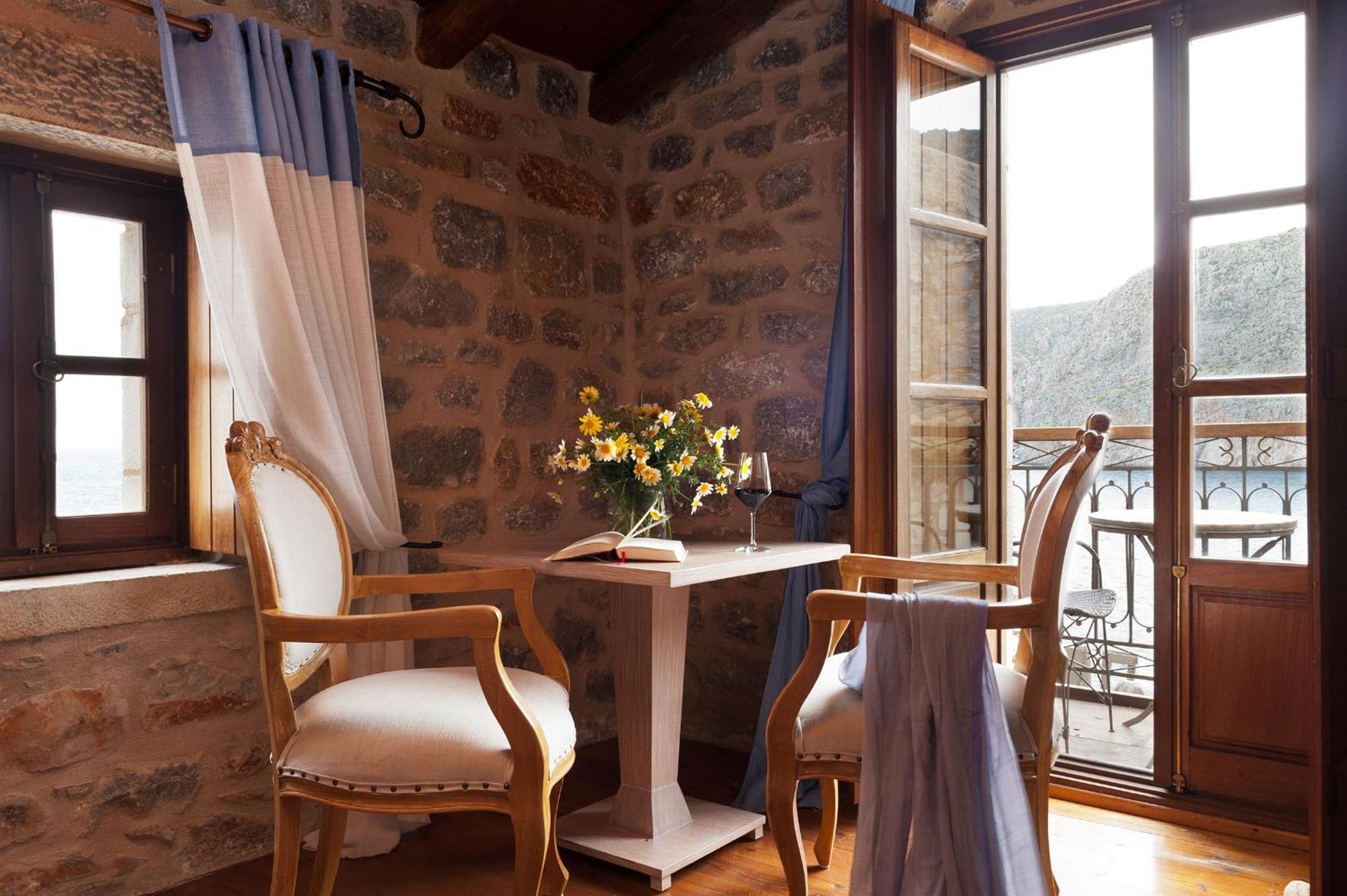 Kyrimai Hotel Yerolimin Zewnętrze zdjęcie