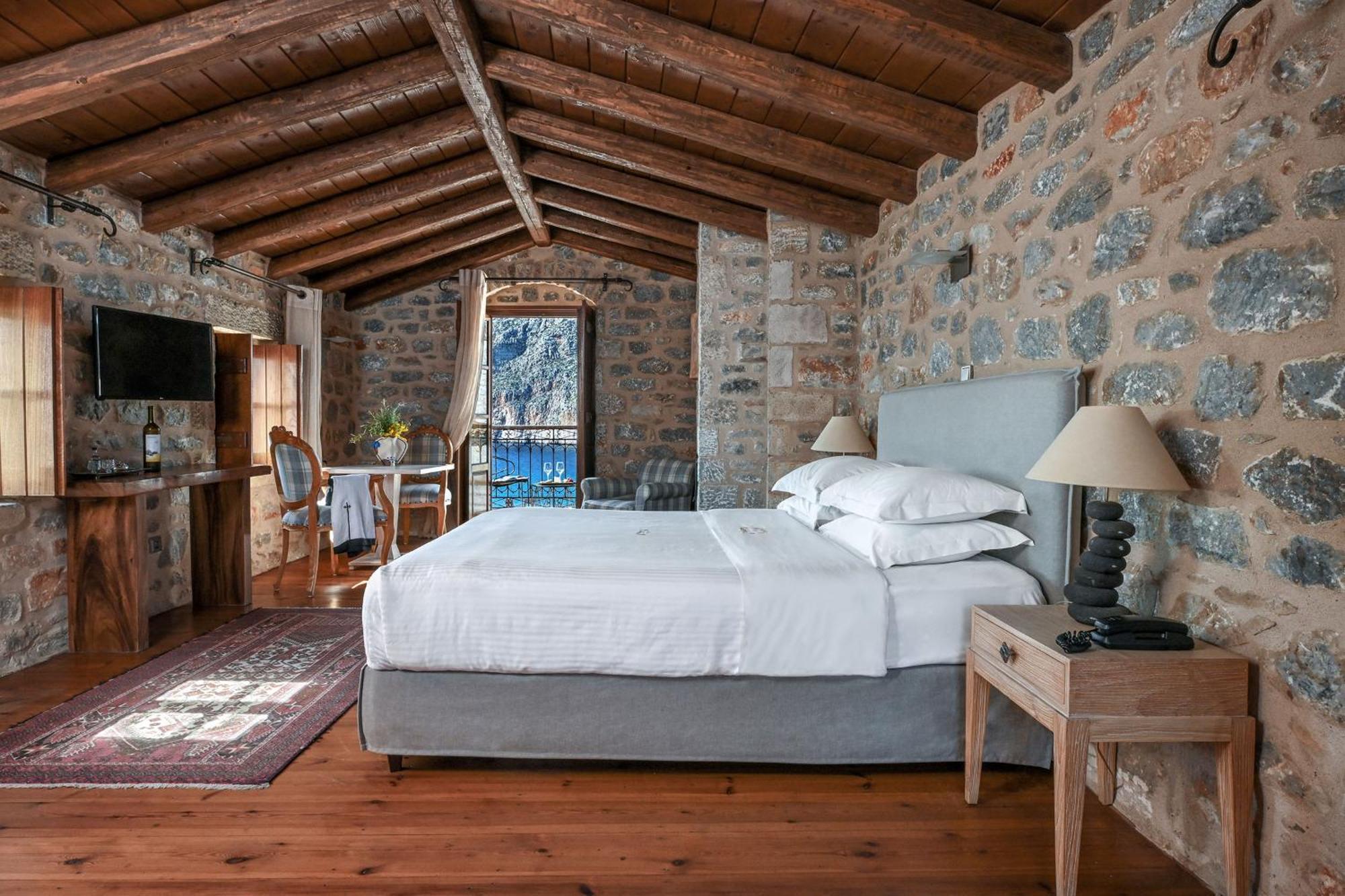 Kyrimai Hotel Yerolimin Zewnętrze zdjęcie