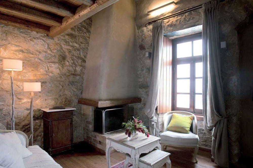 Kyrimai Hotel Yerolimin Zewnętrze zdjęcie