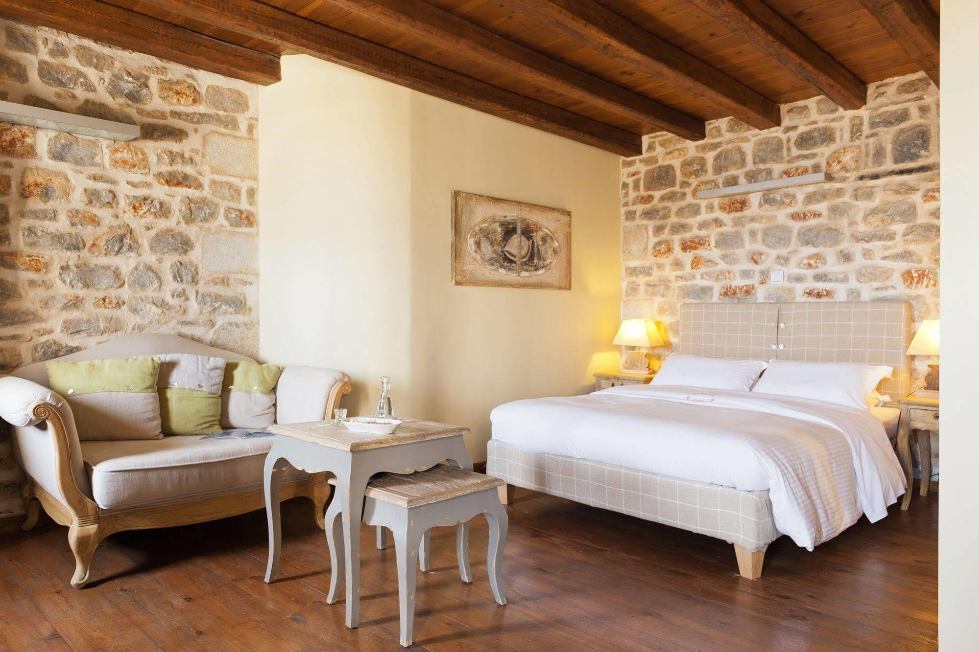 Kyrimai Hotel Yerolimin Zewnętrze zdjęcie